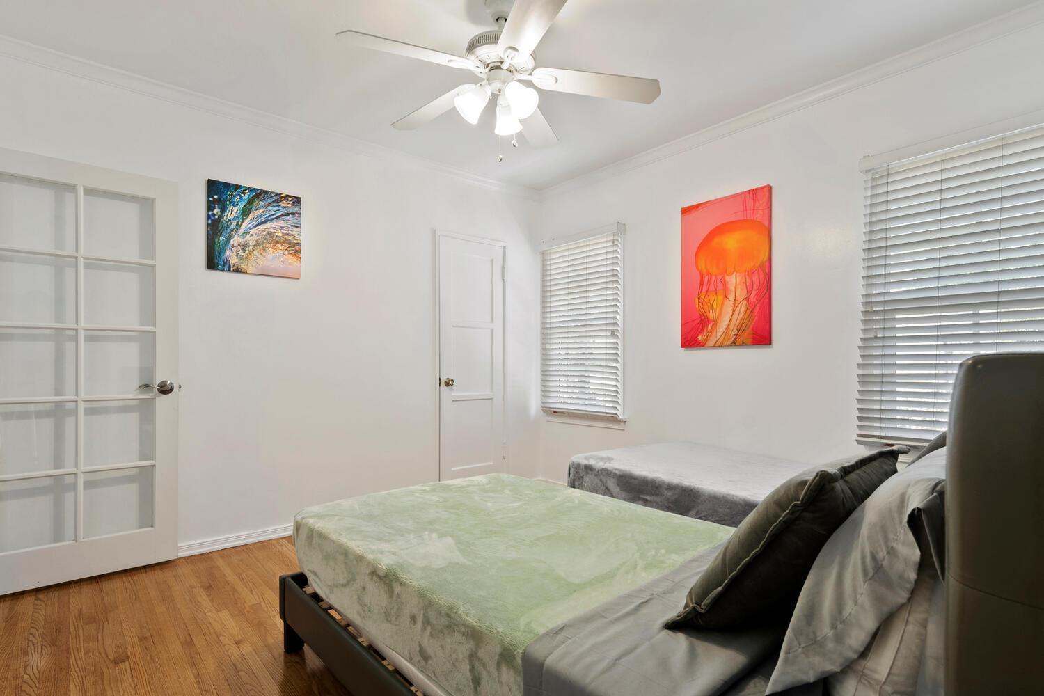 Modern 4bed 3bath With Piano Near Universal & Hollywood For 9 Villa Los Angeles