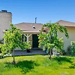 Modern 4Bed 3Bath Villa With Piano Near Universal Studio & Hollywood For 9